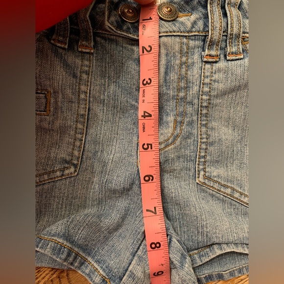SO Wear it Declare it shortcut booty denim Jean shorts Women’s Size 5 - Picture 5 of 8
